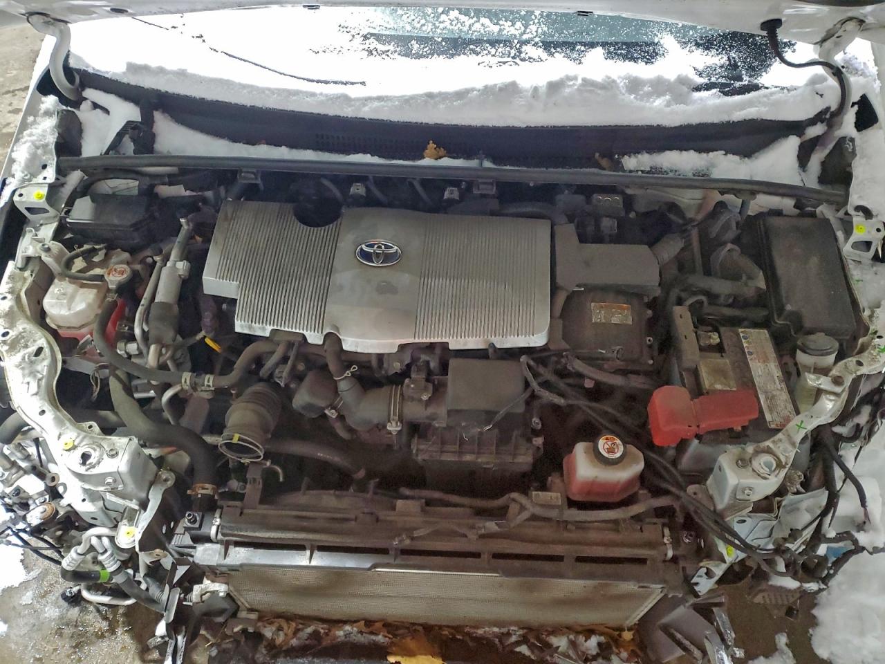 Toyota Prius Le Image 12