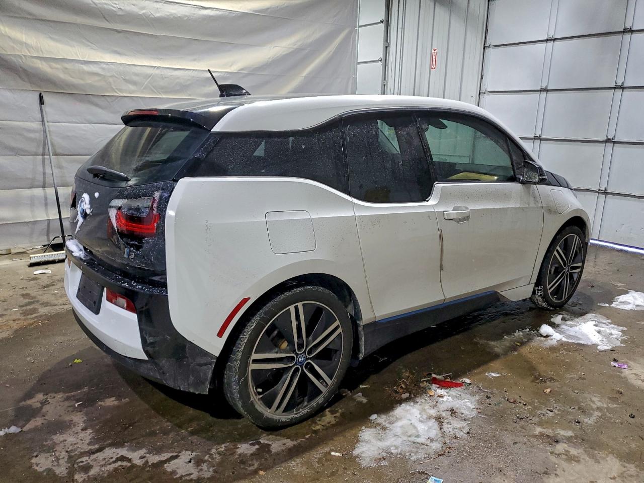 BMW I Series Rex Image 9