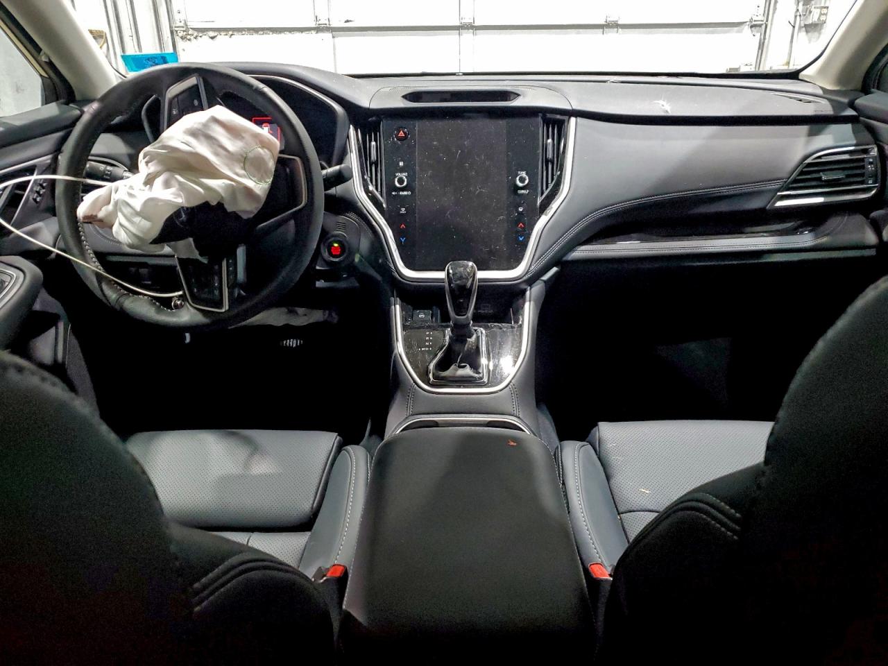 Subaru Outback Limited Image 8