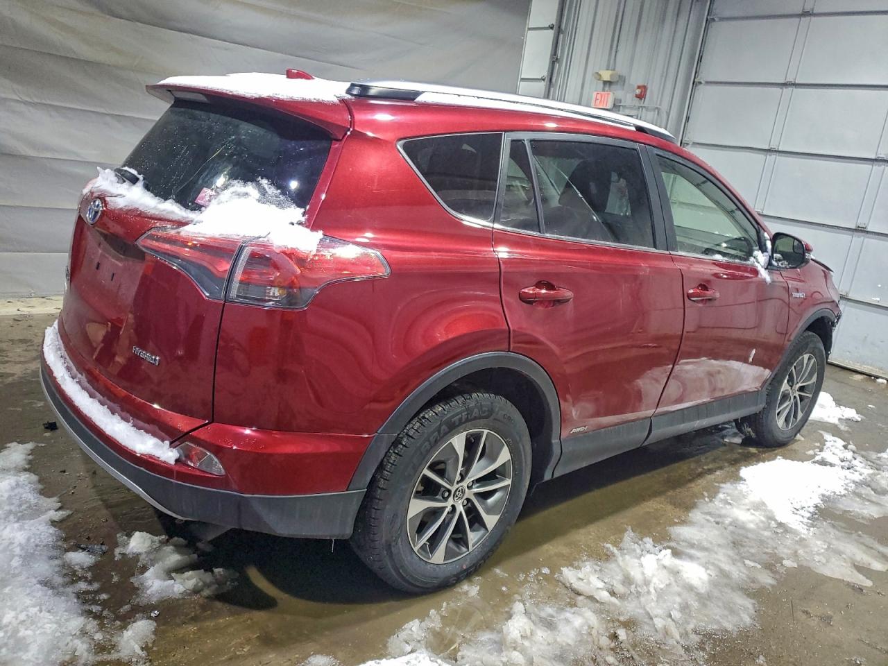 Toyota RAV4 Le Image 3