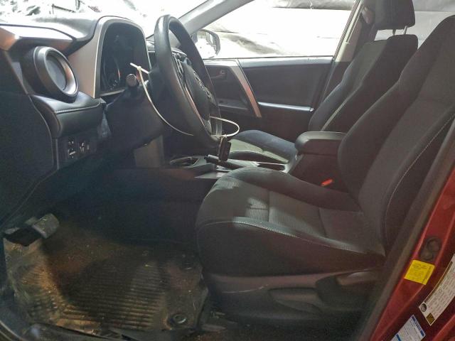 Toyota RAV4 Le Image 8