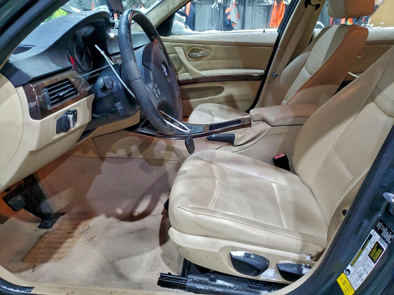 BMW 3 Series I Image 6