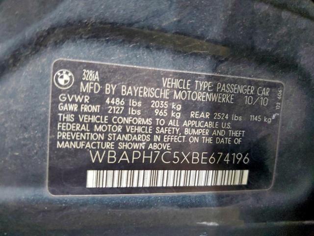 BMW 3 Series I Image 12