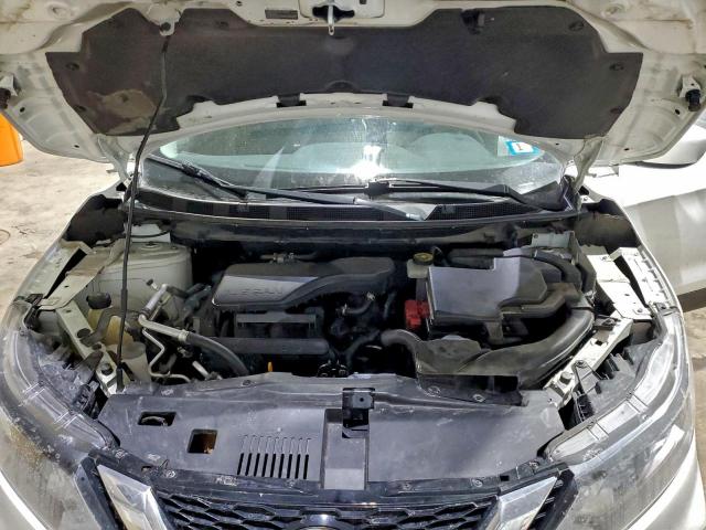 Nissan Rogue S Image 5