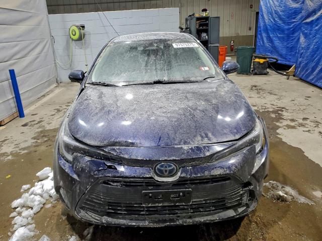 Toyota Corolla Le Image 4