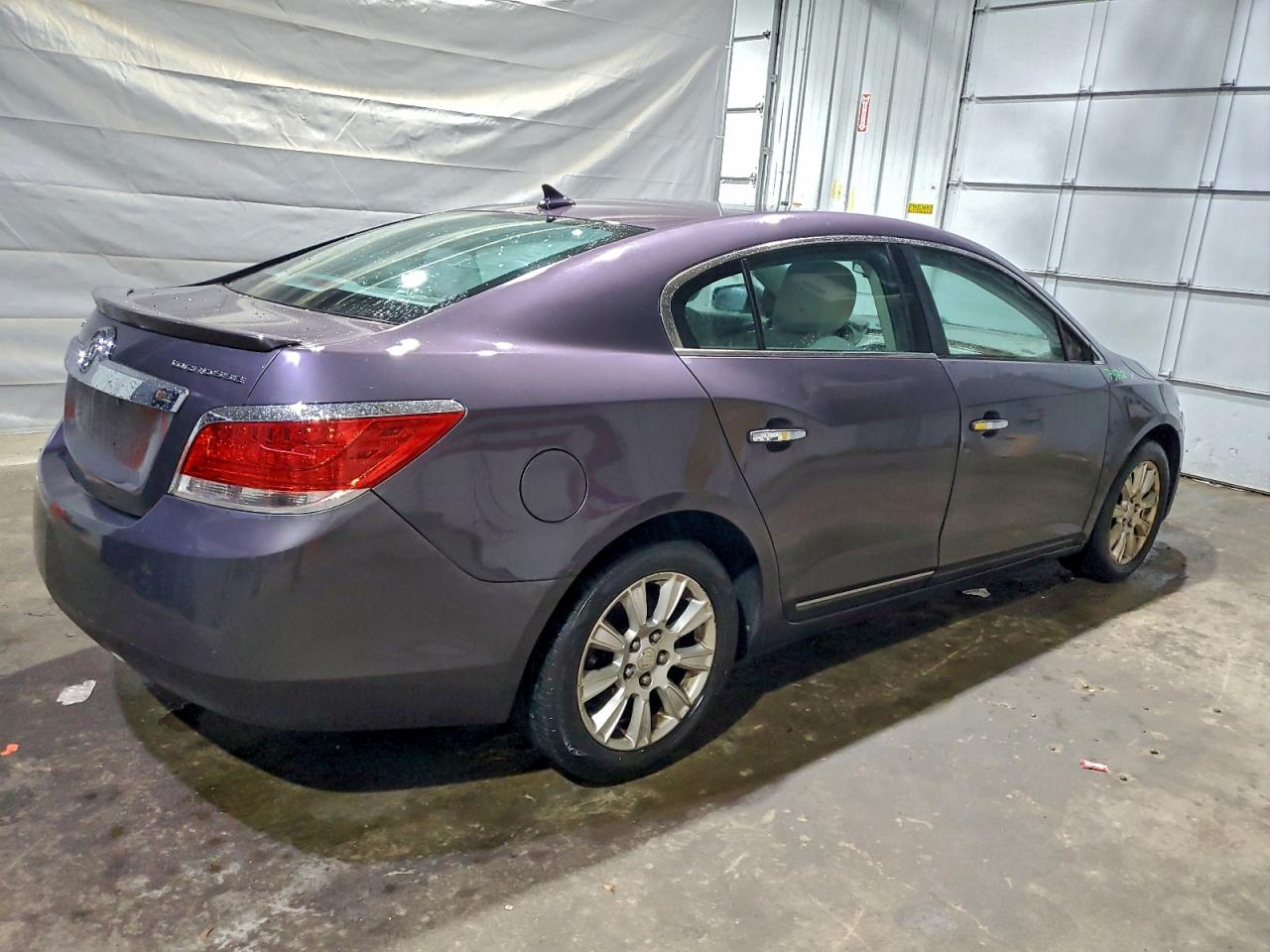 Buick LaCrosse Convenience Image 2