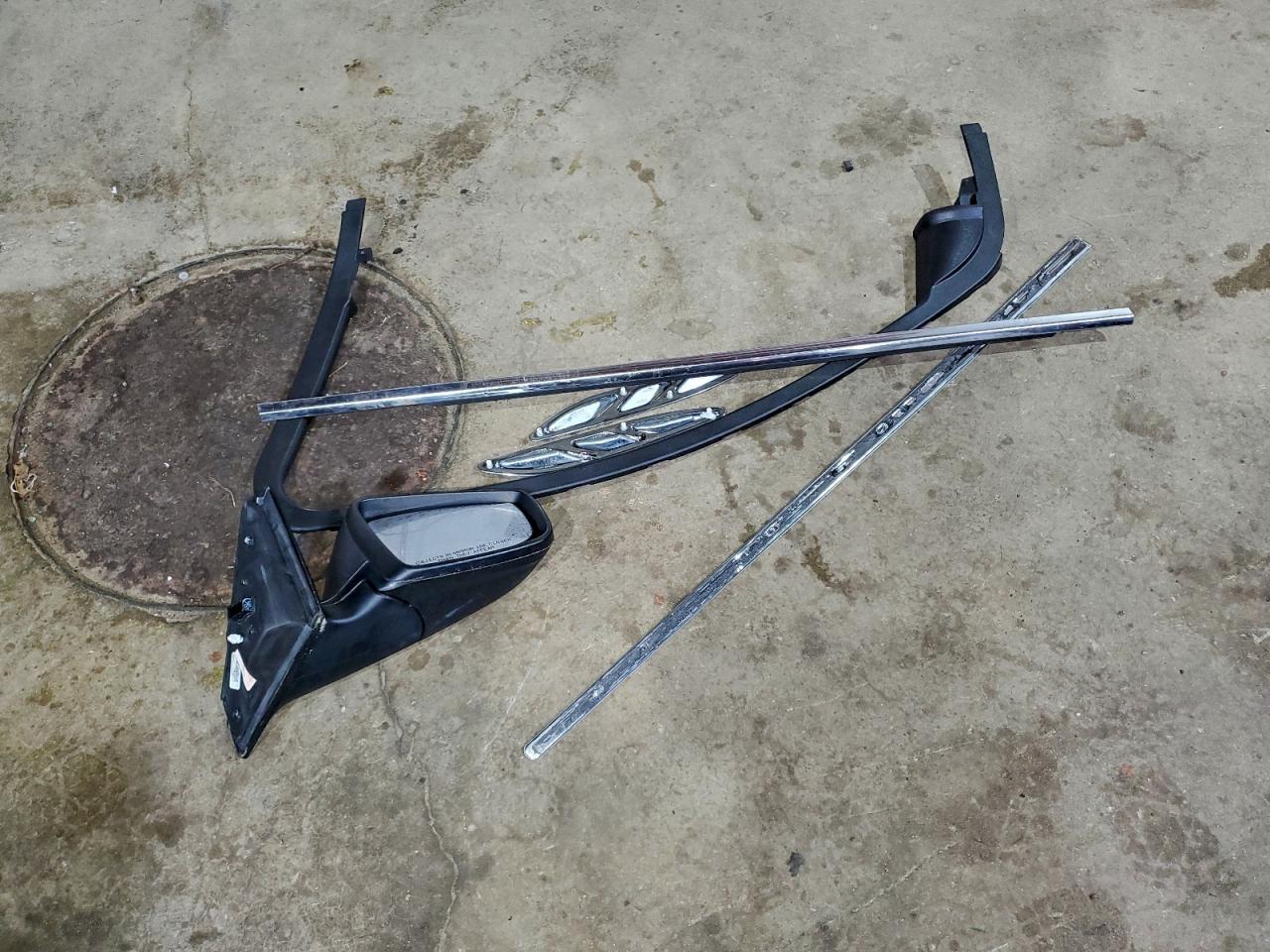 Buick LaCrosse Convenience Image 8