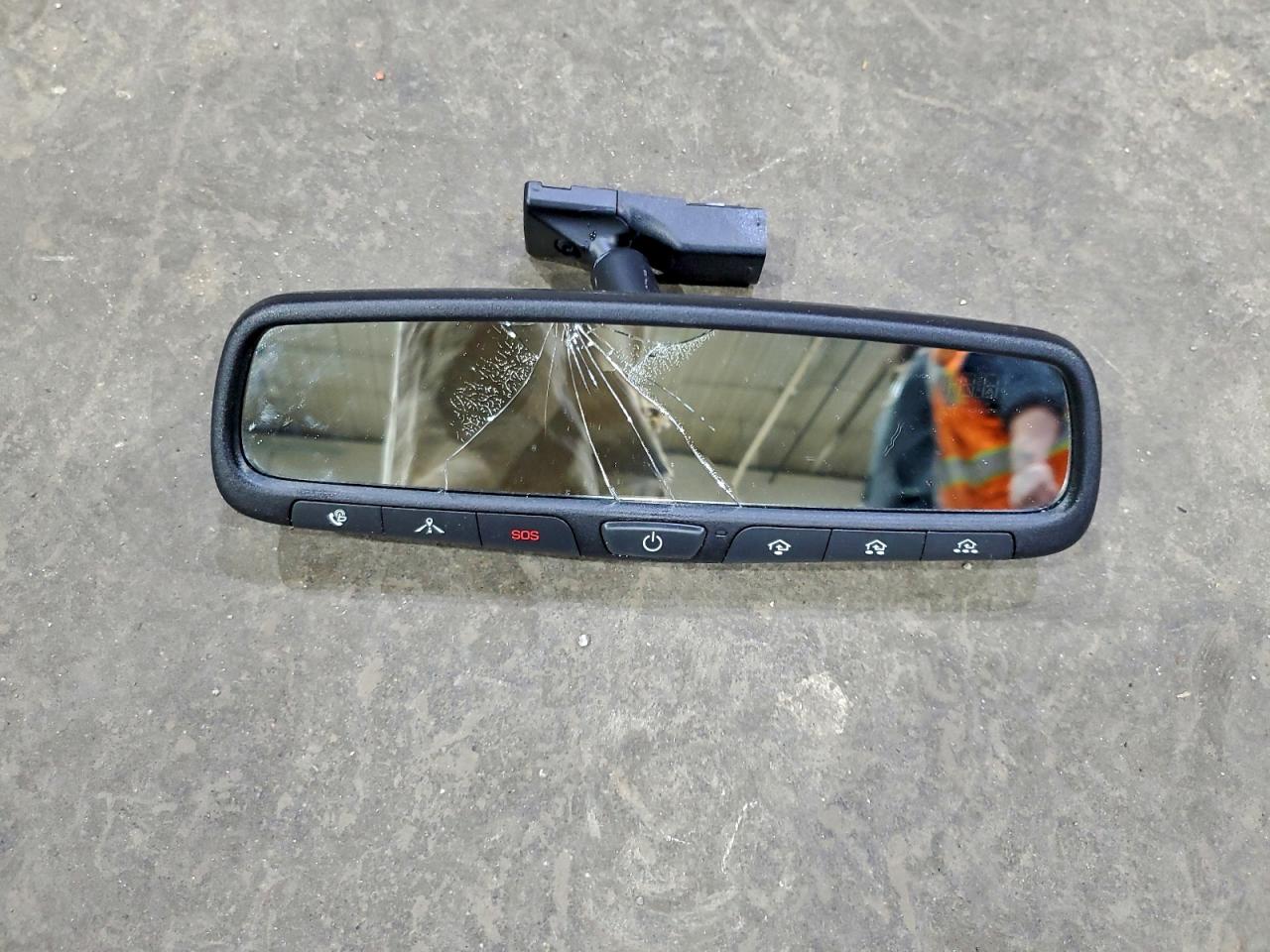 Hyundai SANTA FE Image 12