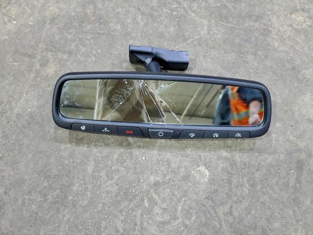 Hyundai SANTA FE Image 12