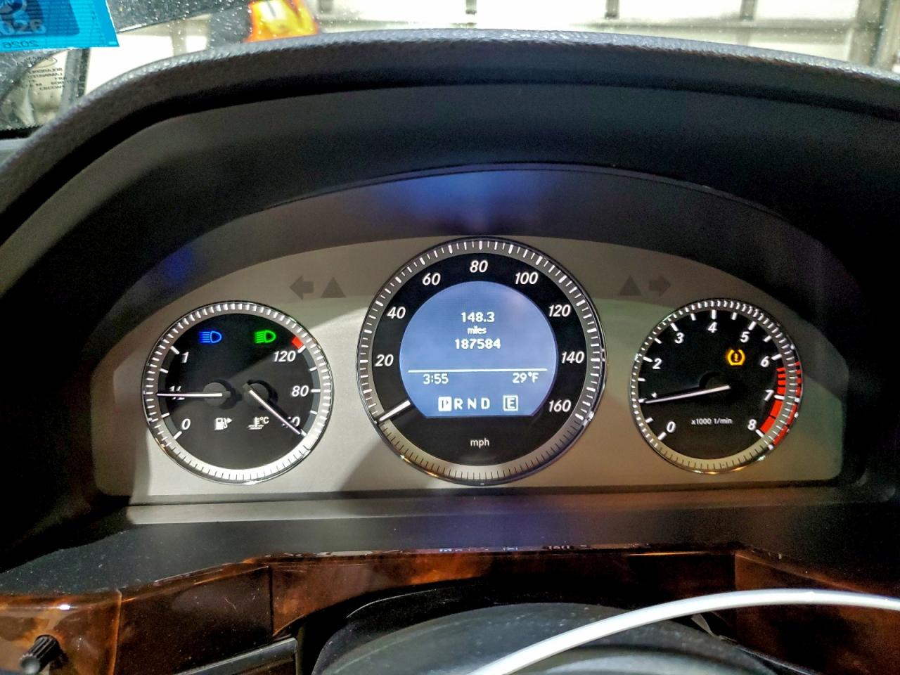 Mercedes-Benz GLK 350 4matic Image 10