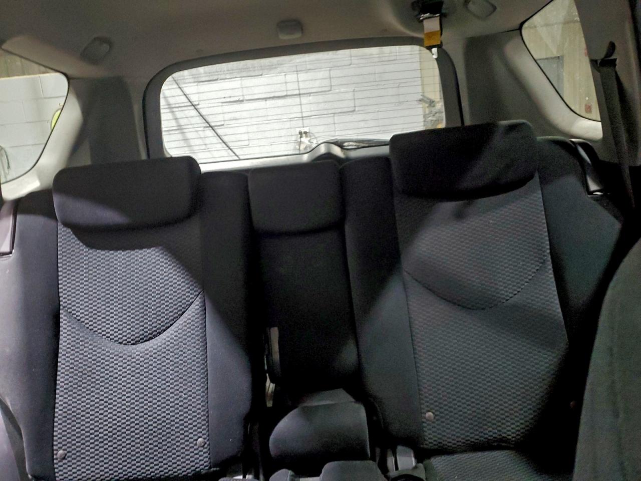 Toyota RAV4 Sport Image 11