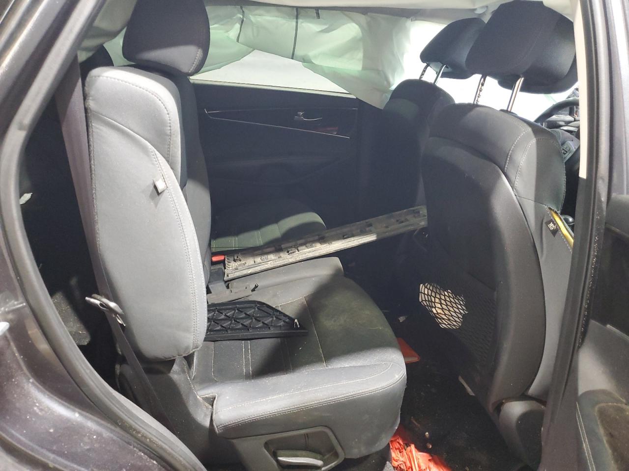 Kia Sorento Lx Image 9