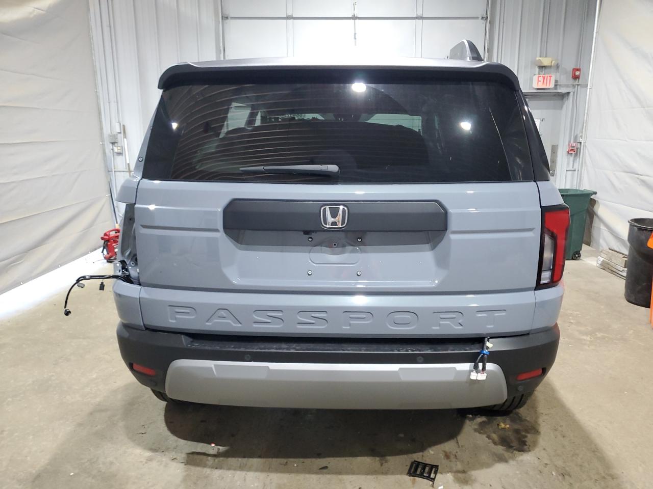 Honda Passport R Rtl Image 14