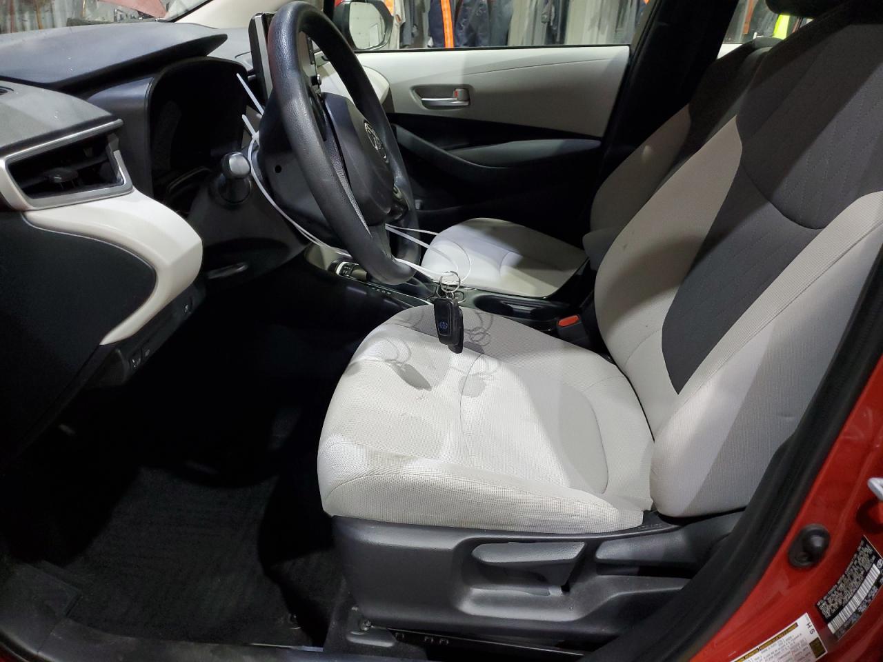 Toyota Corolla Le Image 6