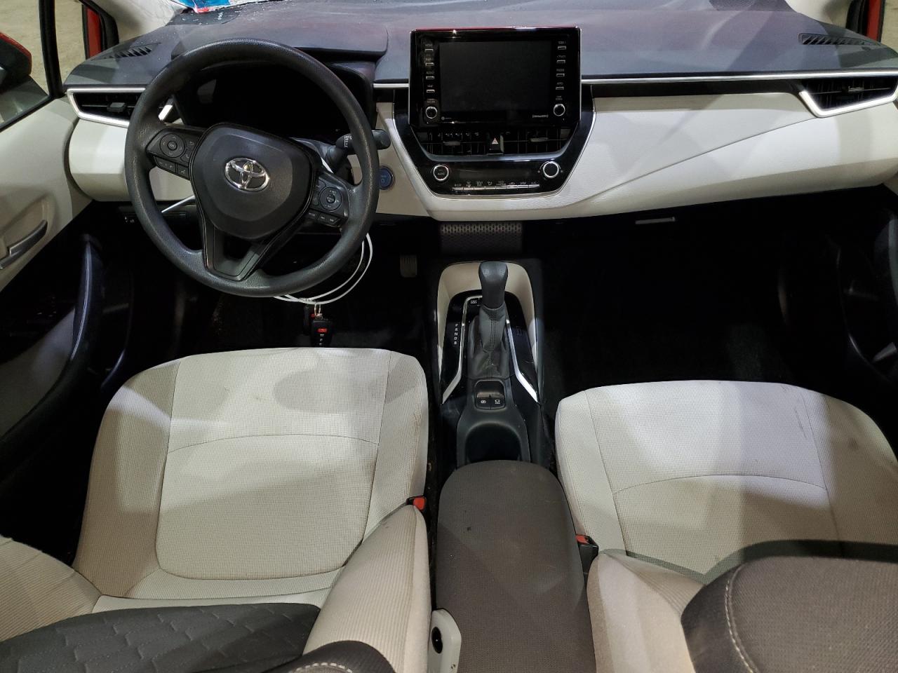 Toyota Corolla Le Image 4