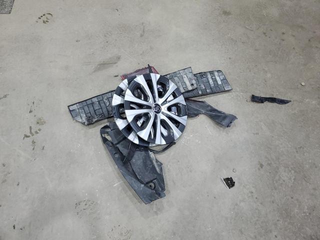 Toyota Corolla Le Image 13