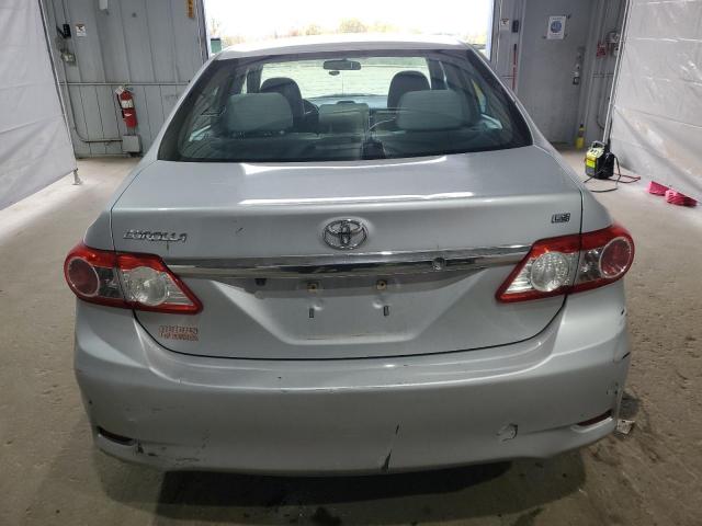 Toyota Corolla Base Image 11