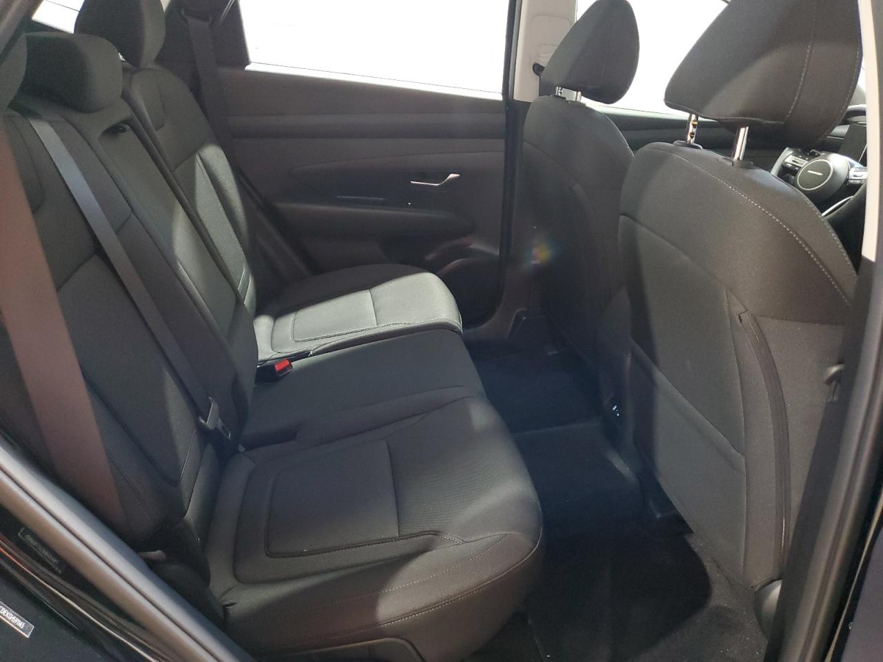 Hyundai TUCSON Se Image 11