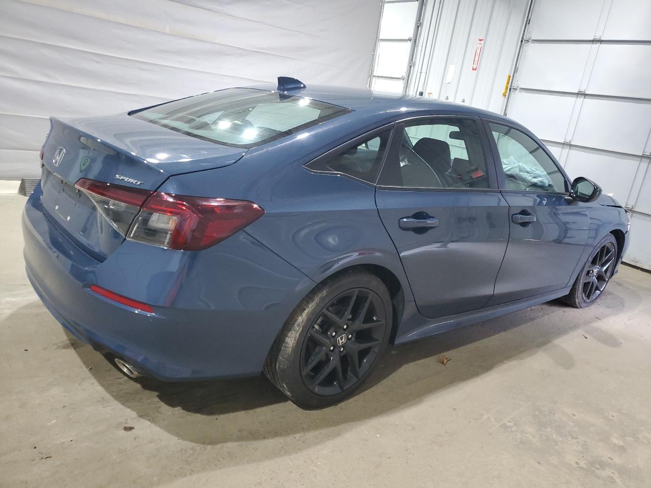 Honda Civic Sport Image 3