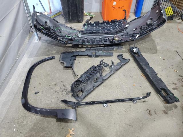 GMC Acadia Denali Image 13