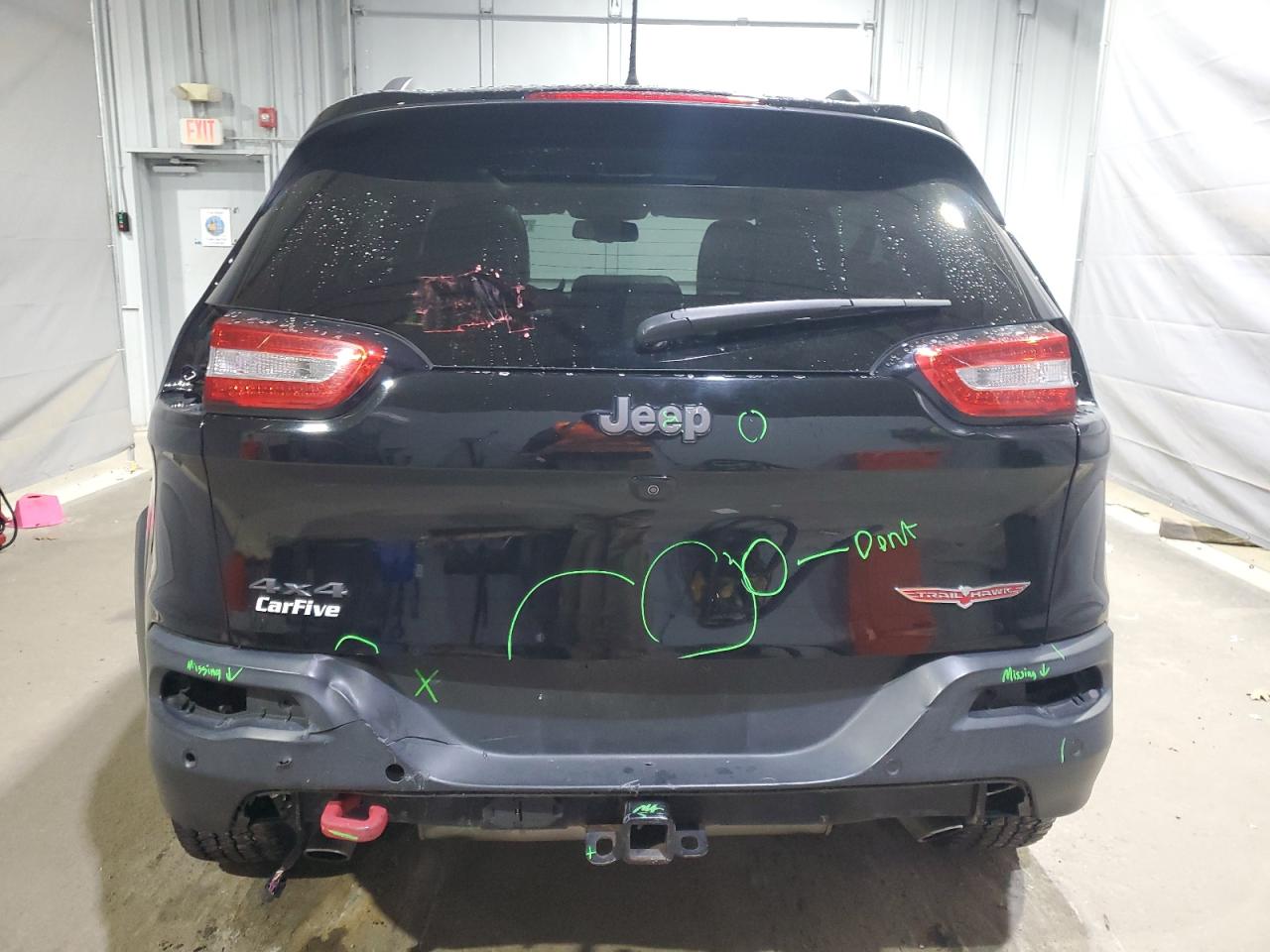 Jeep Cherokee Trailhawk Image 2