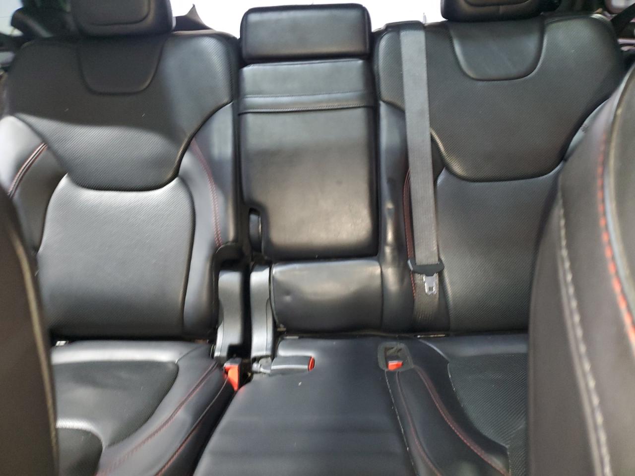 Jeep Cherokee Trailhawk Image 10