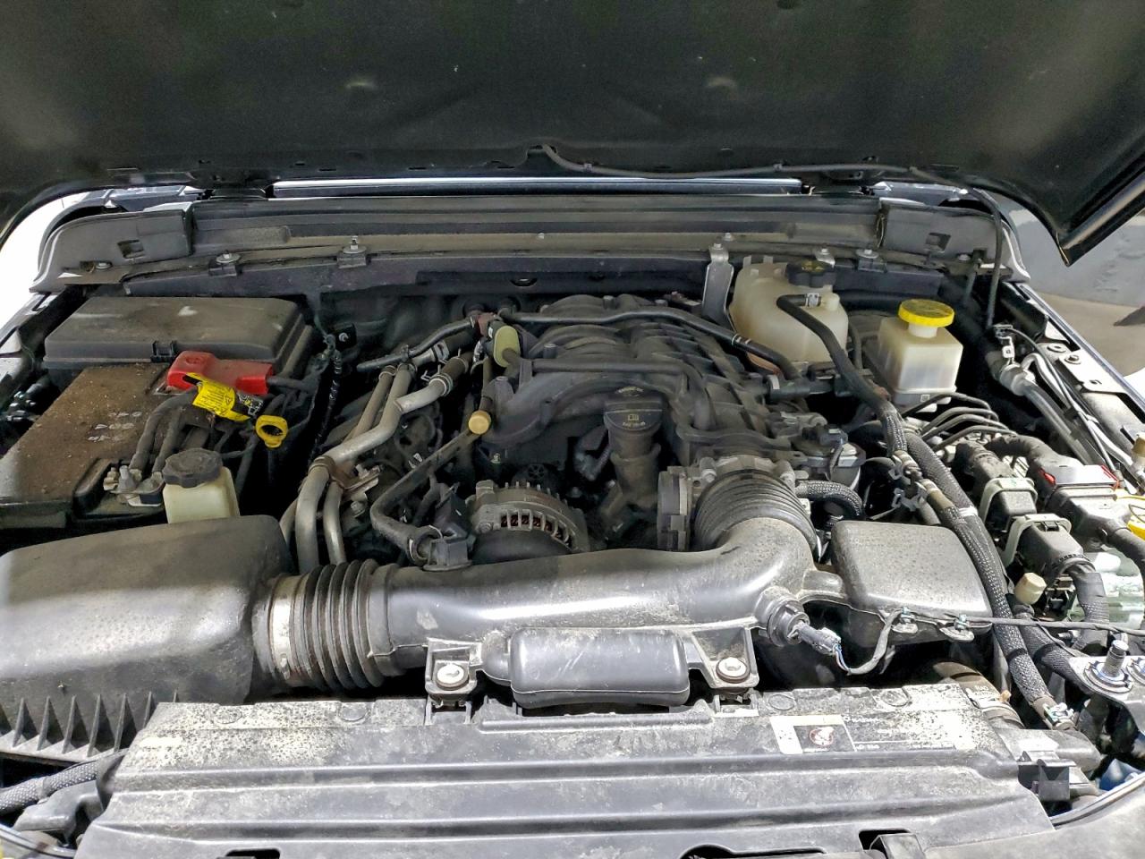 Jeep Gladiator Sport Image 6