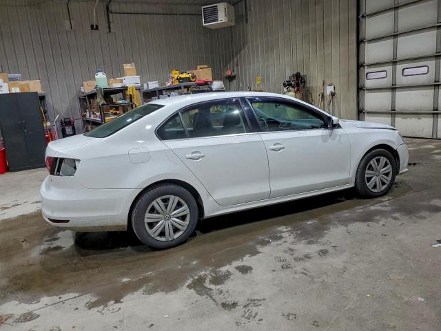 Volkswagen Jetta S Image 8