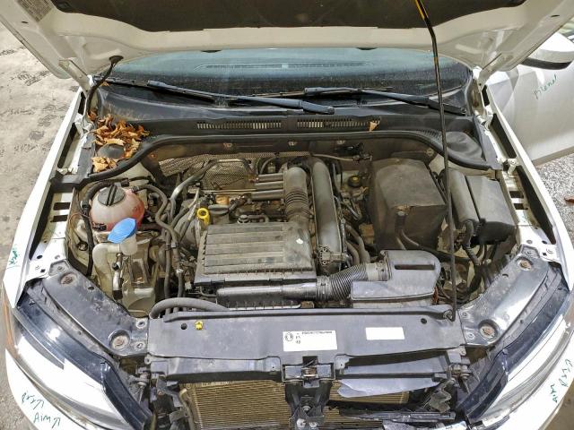 Volkswagen Jetta S Image 5