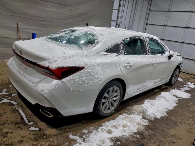 Toyota Avalon Xle Image 12