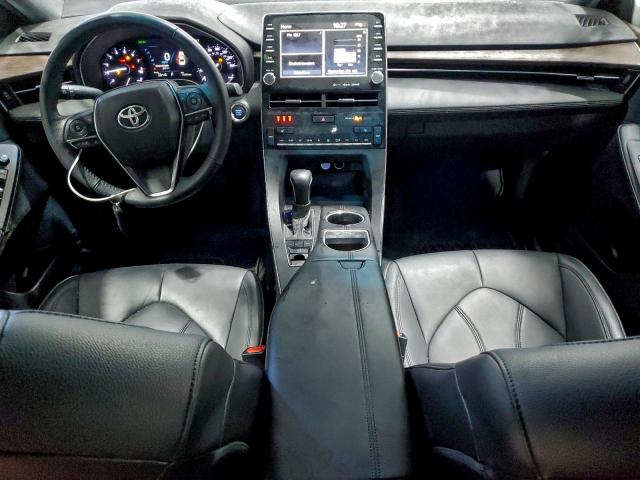 Toyota Avalon Xle Image 10