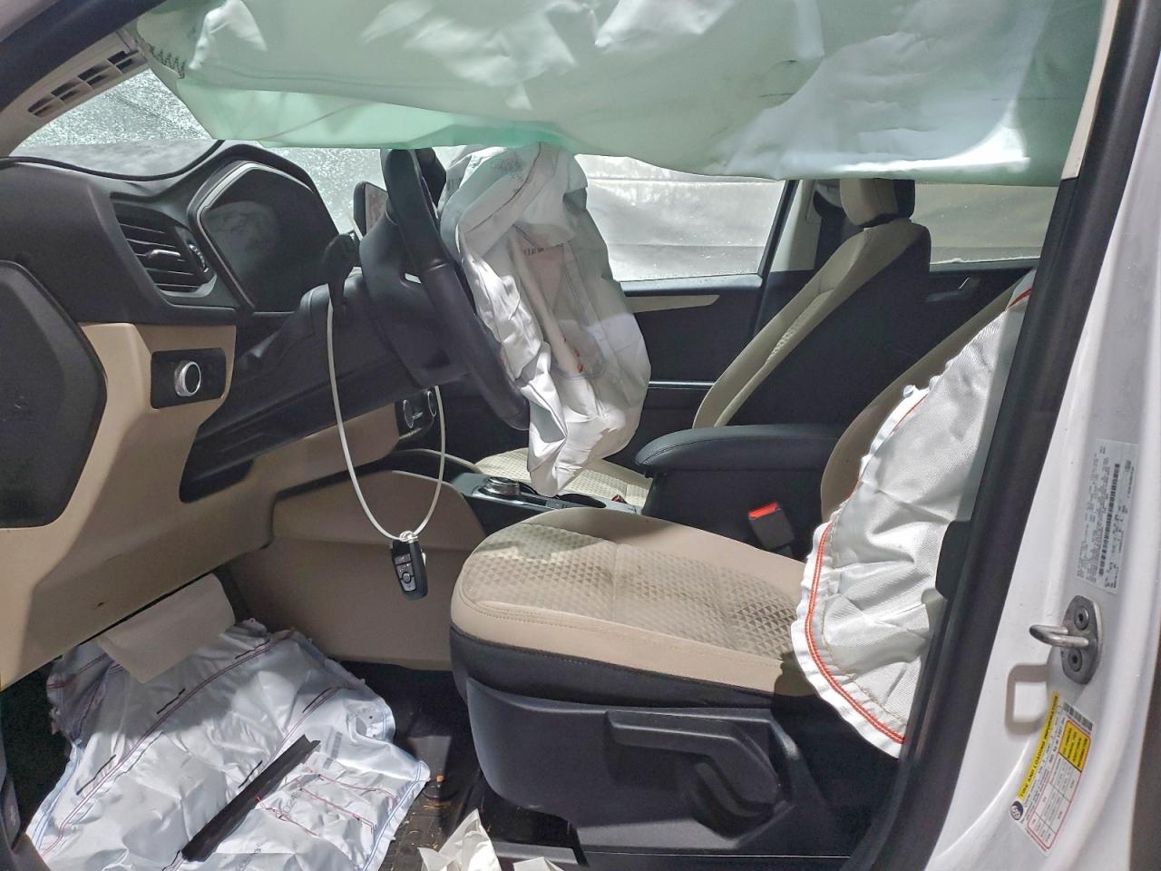 Ford Escape Se Image 9