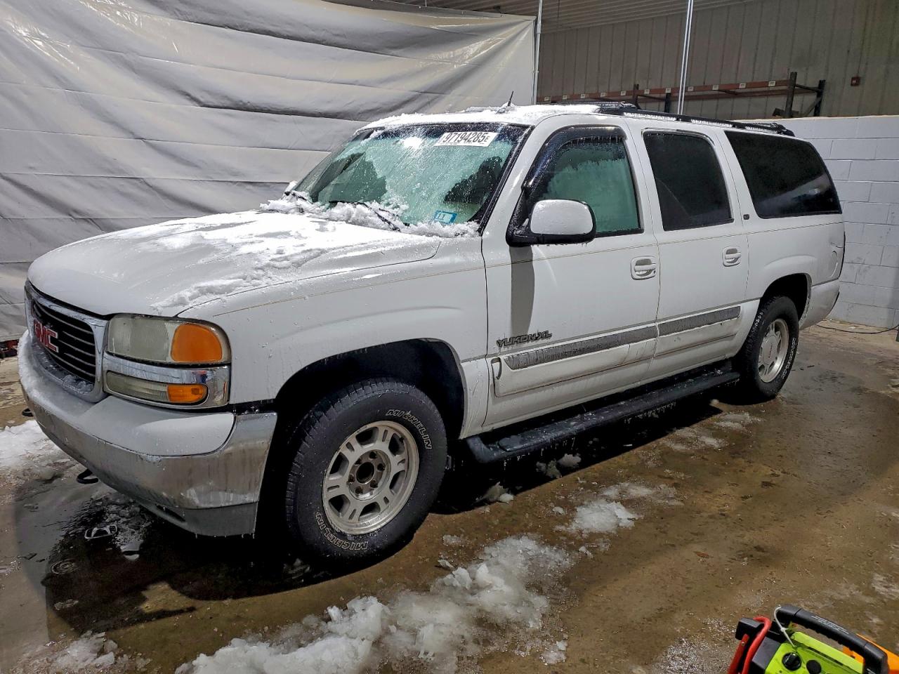 GMC Yukon C1500 Image 1