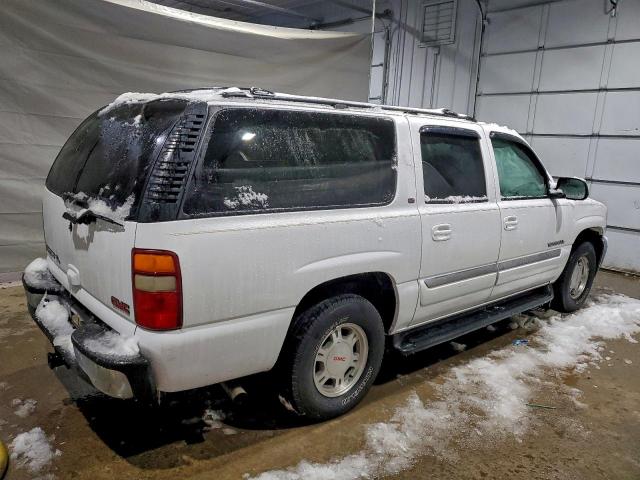 GMC Yukon C1500 Image 4