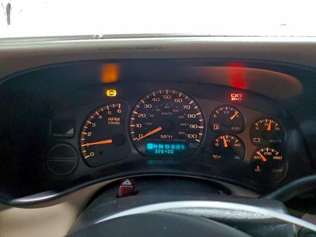 GMC Yukon C1500 Image 12