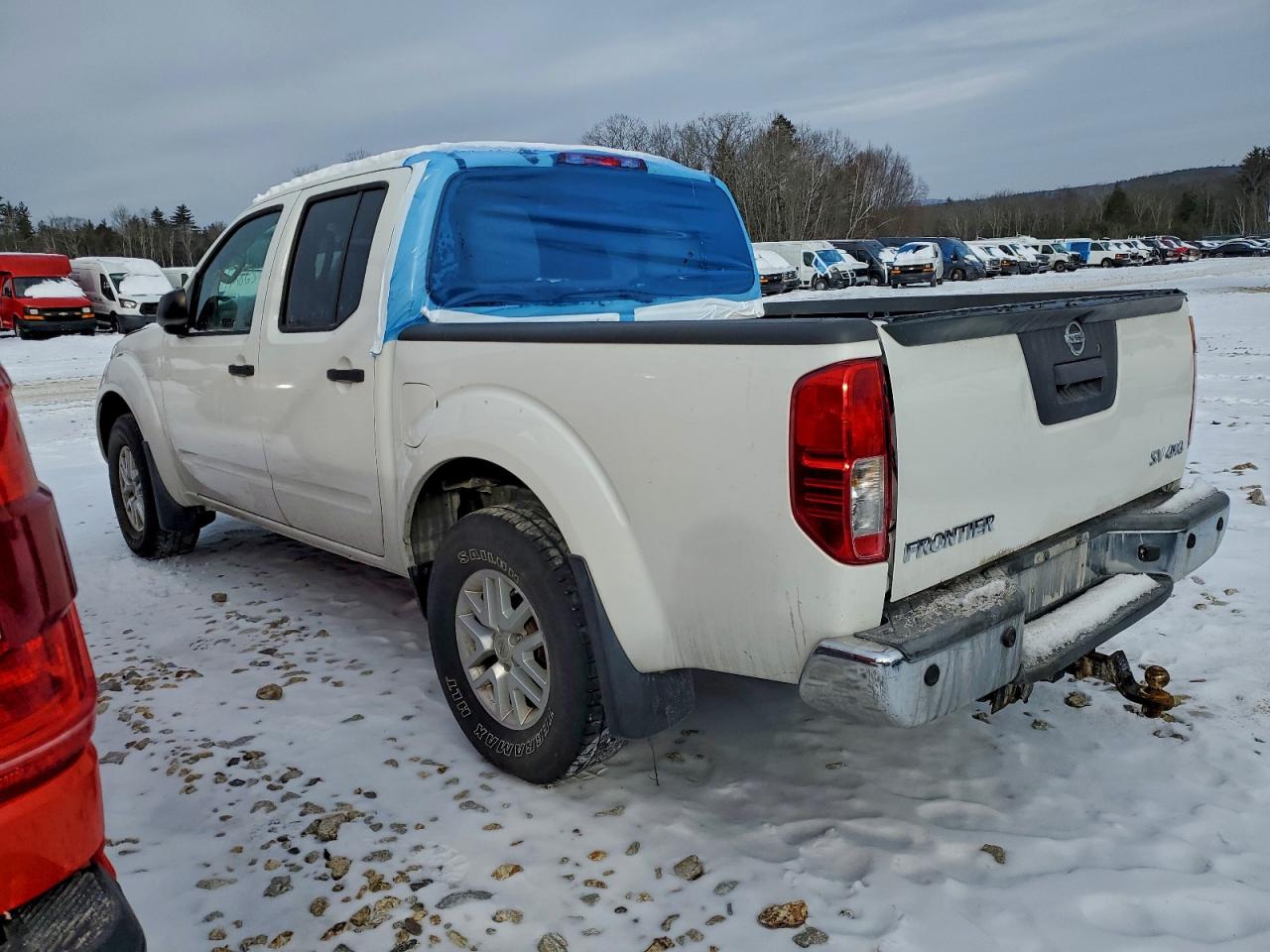 Nissan Frontier S Image 2