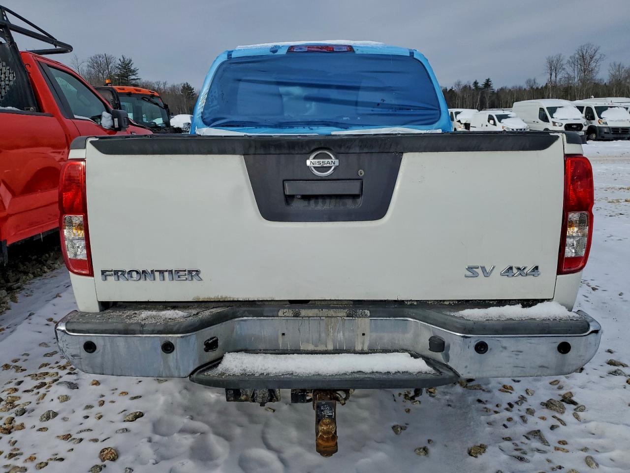 Nissan Frontier S Image 12