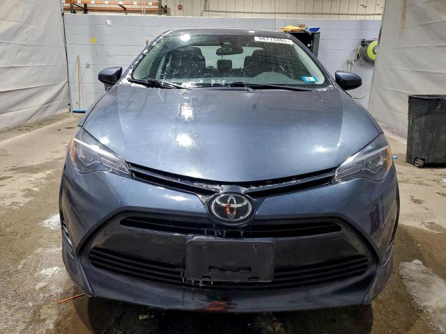 Toyota Corolla L Image 2