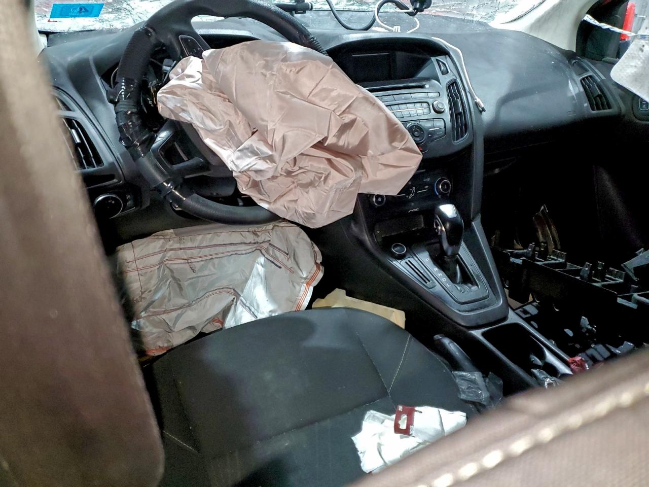 Ford Focus Se Image 4