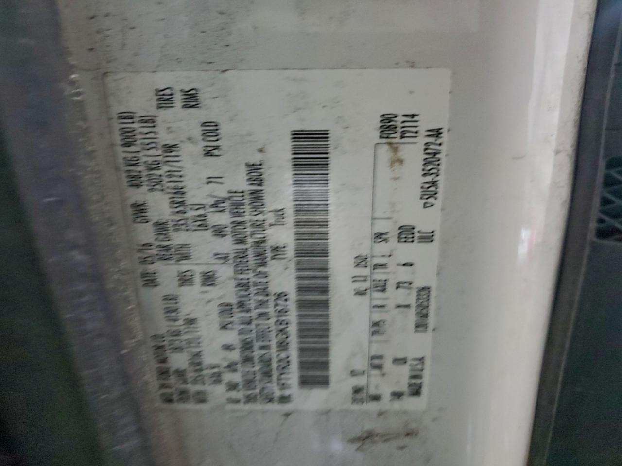 Ford Transit T-250 Image 9