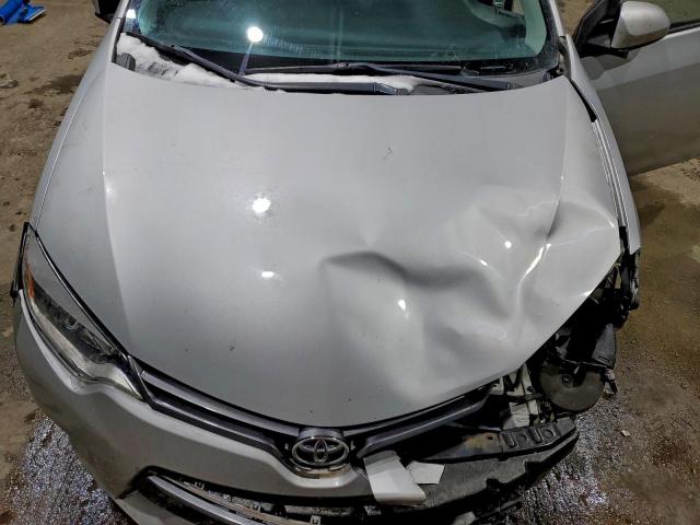 Toyota Corolla L Image 11