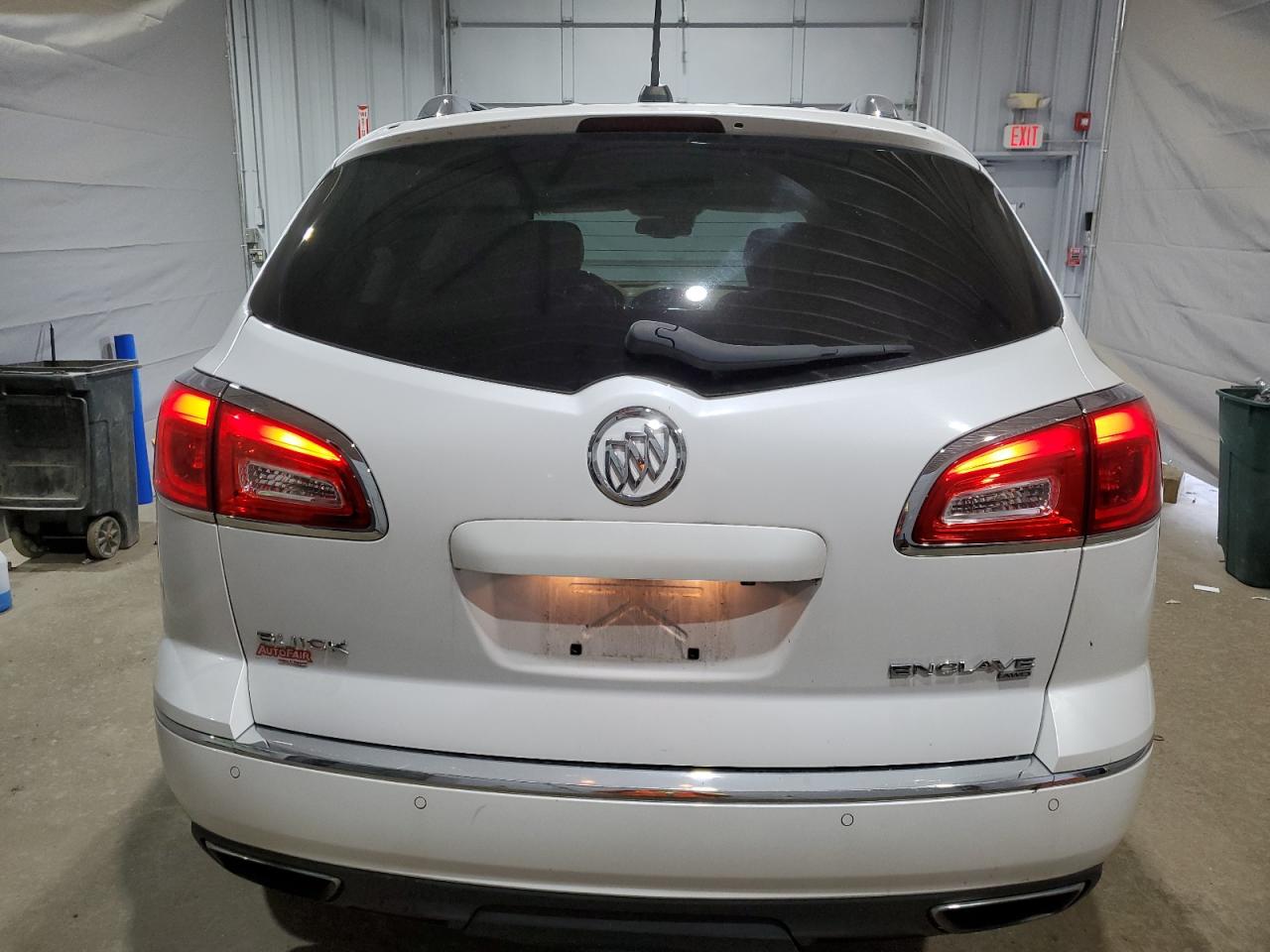 Buick Enclave Image 7