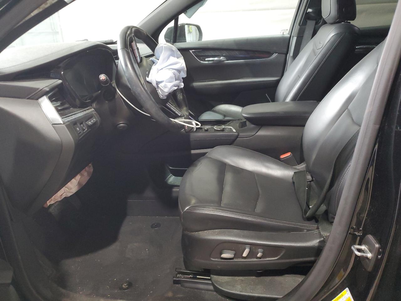 Cadillac XT6 Premium Luxury Image 3