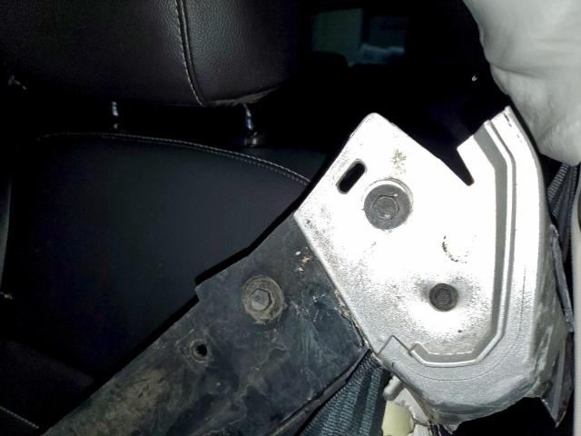 Ford Escape Titanium Image 7