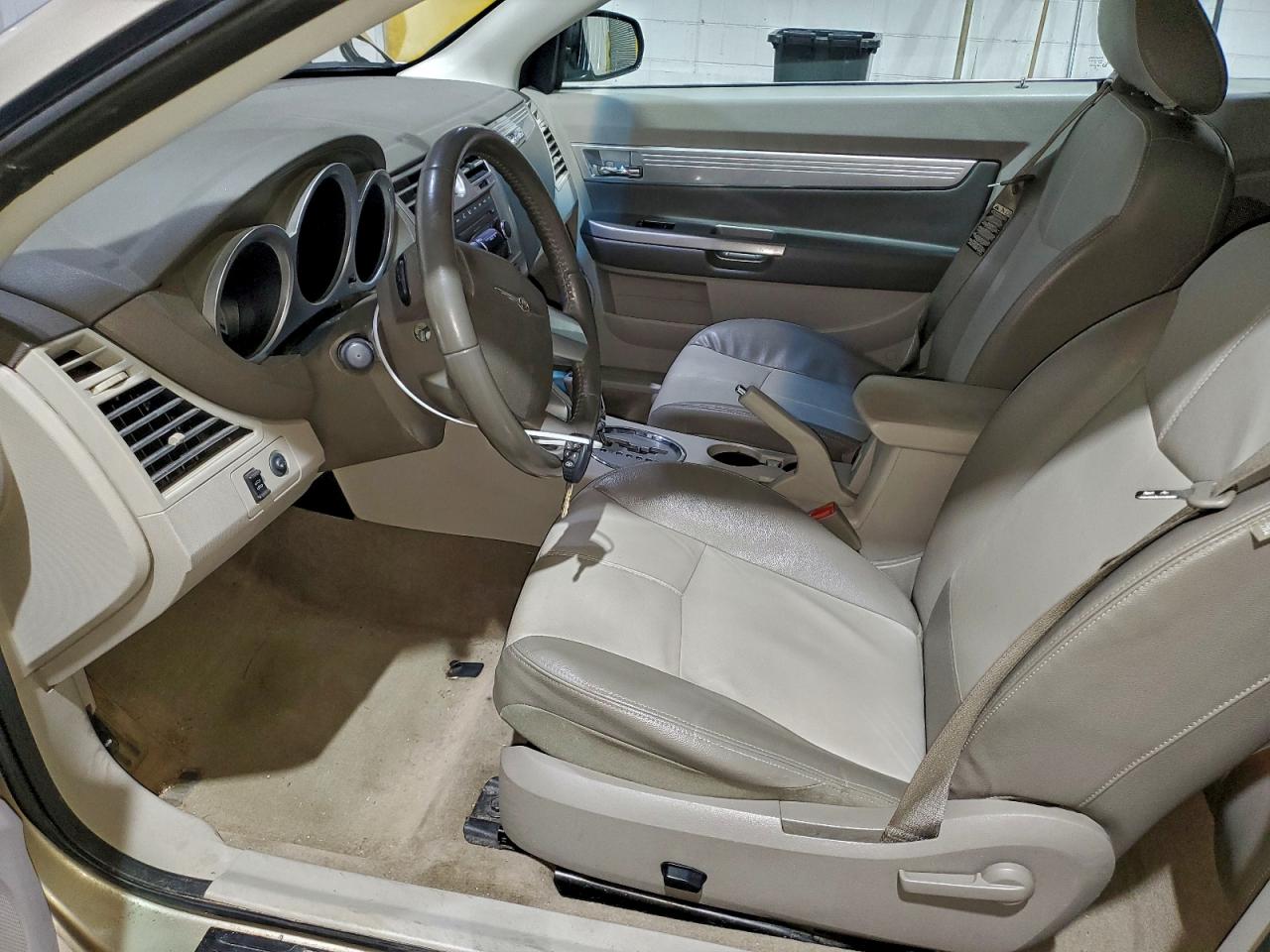 Chrysler Sebring Touring Image 4