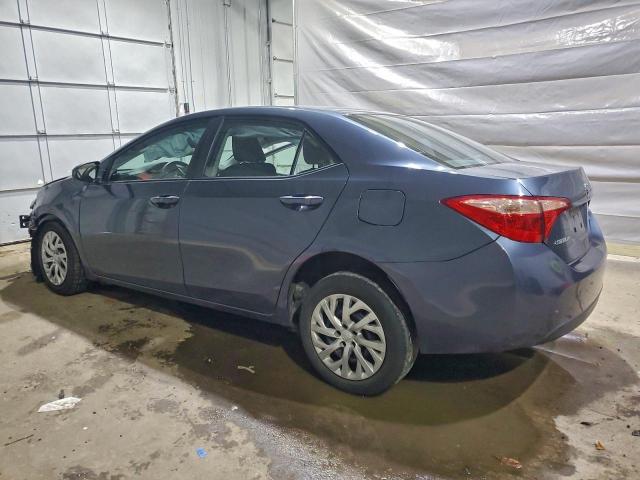 Toyota Corolla L Image 9