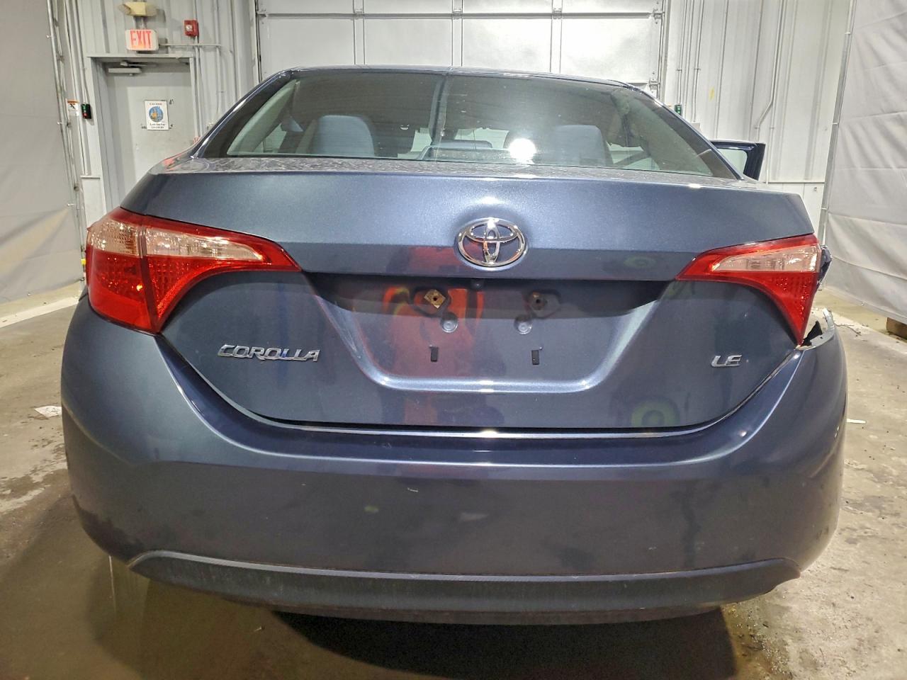 Toyota Corolla L Image 11