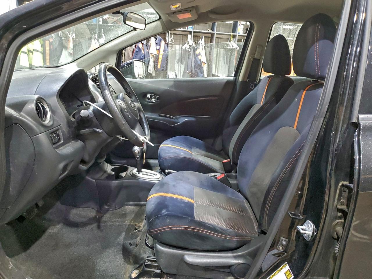 Nissan Versa S Image 11