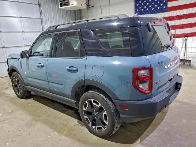 Ford Bronco Outer Banks Image 2