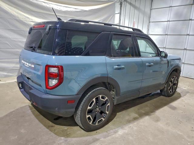 Ford Bronco Outer Banks Image 3